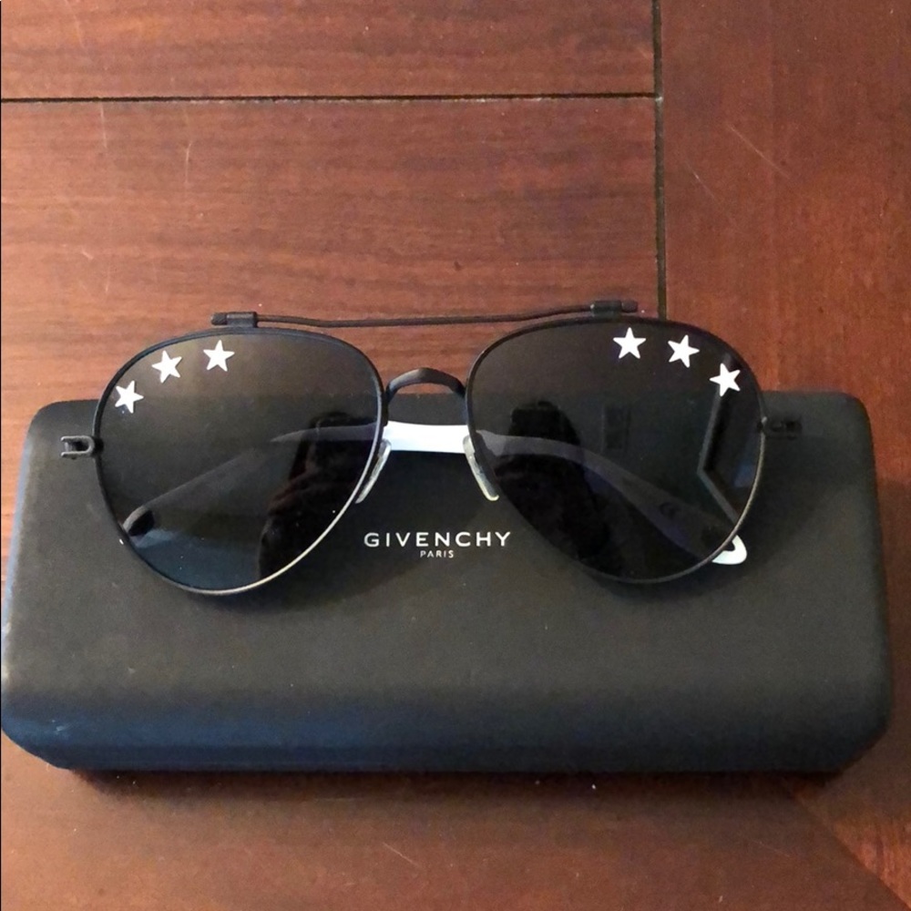 Givenchy Star Aviator Sunglasses